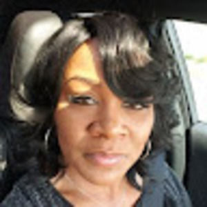 Meet your Posher, Dewanda